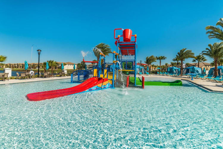 Windsor at Westside Clubhouse Kids pool